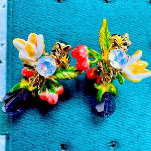Enamel flowers with bees earrings